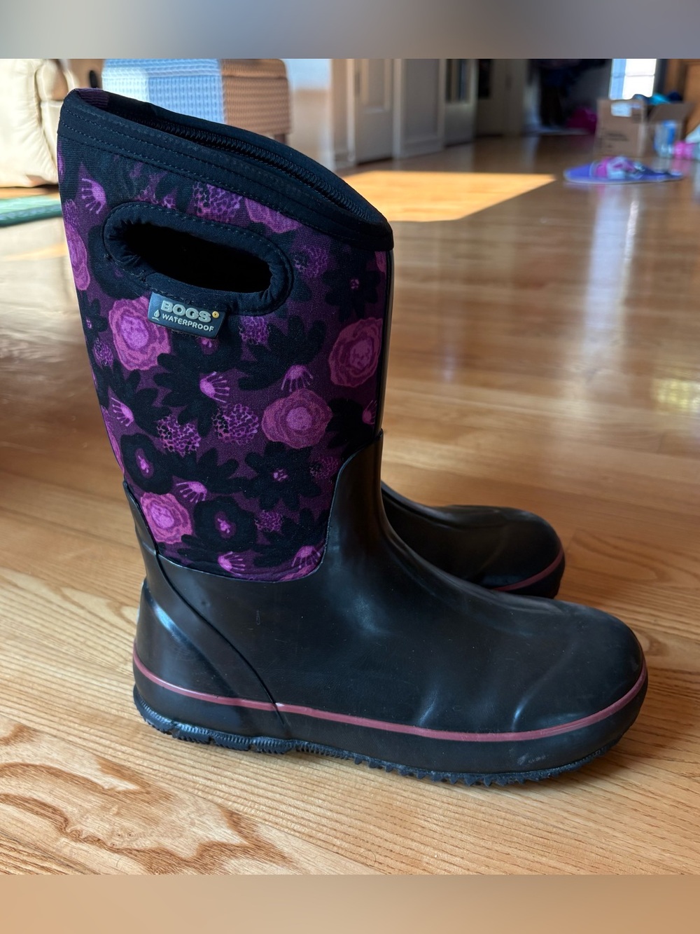 Bogs Kids Classic Snow Boots Sz 5 Youth Floral Black Purple Winter Waterproof
